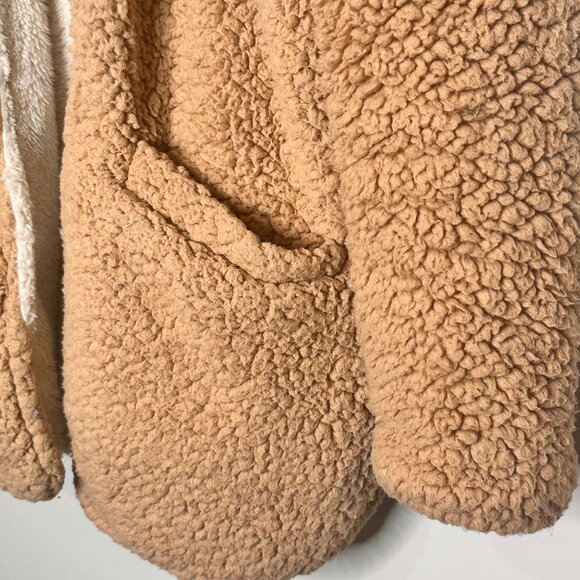 Me Jane Womens Hooded Sherpa Jacket Faux Fur Tan S Cozy Pockets Teddy Fuzzy Soft - Picture 5 of 9